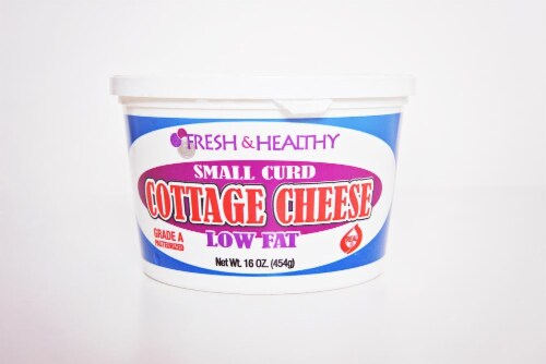 Fresh & Healthy Lowfat Small Curd Cottage Cheese Perspective: front