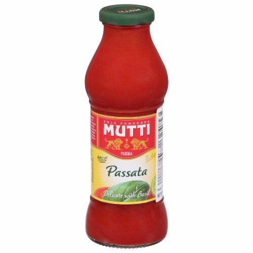 Mutti Passata Mutti Sauce Perspective: front