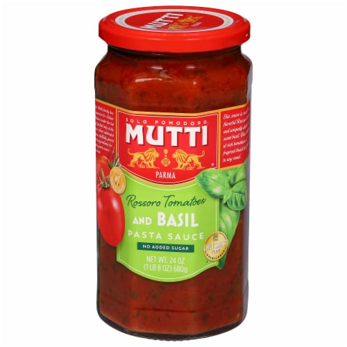 Mutti® Tomato Basil Pasta Sauce Perspective: front