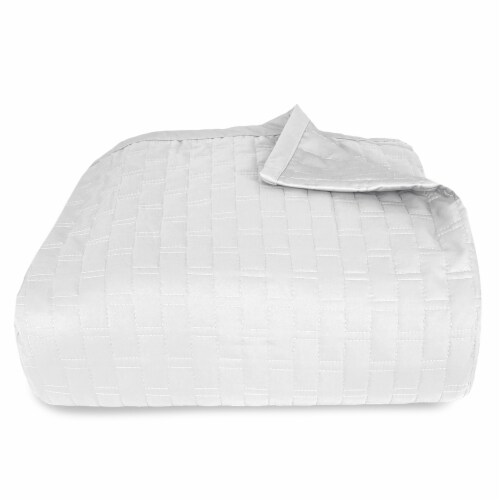 BedVoyage Luxury 100% viscose from Bamboo Quilted Coverlet Perspective: front