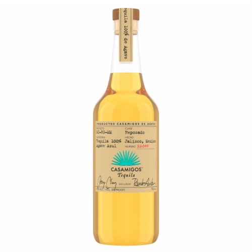 Casamigos Tequila Reposado Perspective: front