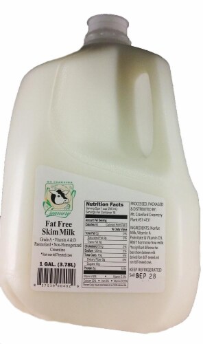 Mt. Crawford Creamery Fat Free Skim Milk Perspective: front