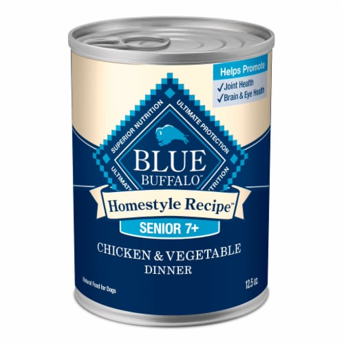 Blue™ Homestyle Recipe Chicken Dinner Flavor Senior Wet Dog Food Perspective: front