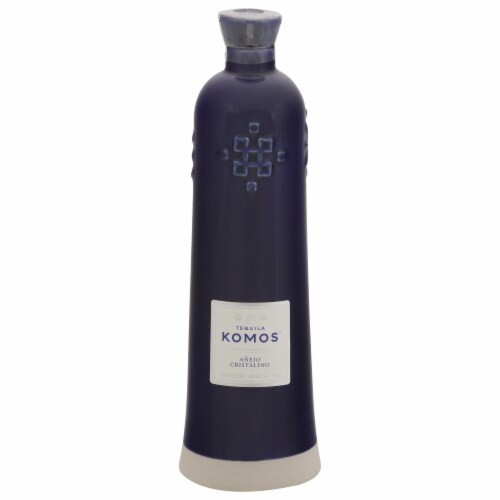 Komos Tequila Anejo Cristalino Perspective: front