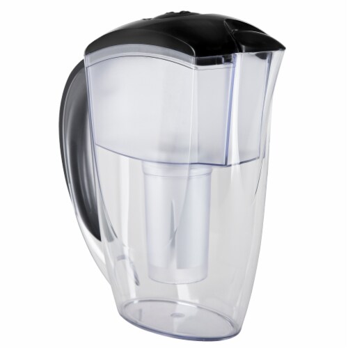 Vitapur Water Filtration Pitcher Perspective: front
