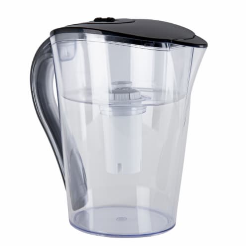 Vitapur Water Filtration Pitcher Perspective: front
