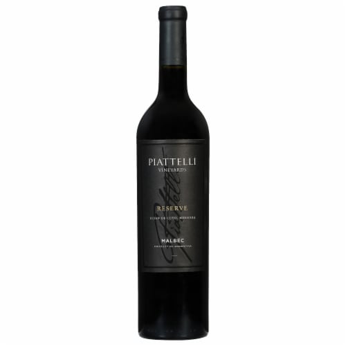 Piattelli Vineyards Premium Malbec Red Wine Perspective: front