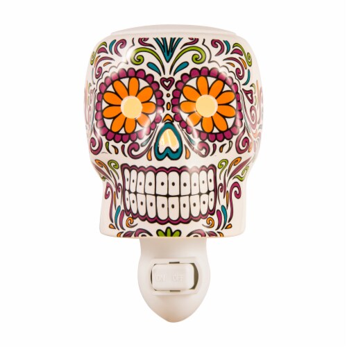 Oak & Rye Day of the Dead Mini Warmer Perspective: front