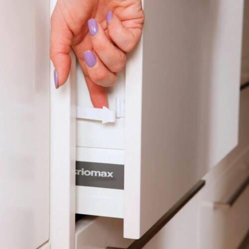 Dreambaby White Plastic Drawer Latches 3 pk Dreambaby White Plastic Drawer Latches 3 pk