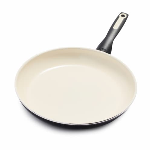 GreenPan™ Rio Frying Pan Ceramic Non Stick - Black Perspective: front
