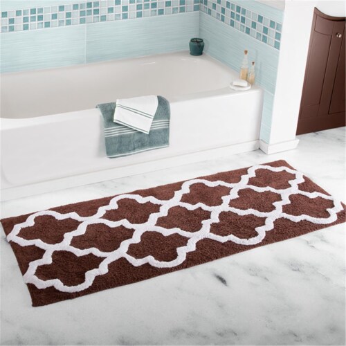 Lavish Home 67-0029-C 24 x 60 in. 100 Percent Cotton Trellis Bathroom Mat - Chocolate Perspective: front