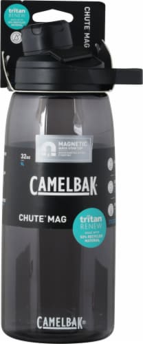 CamelBak® Chute Mag Water Bottle - Charcoal Perspective: front