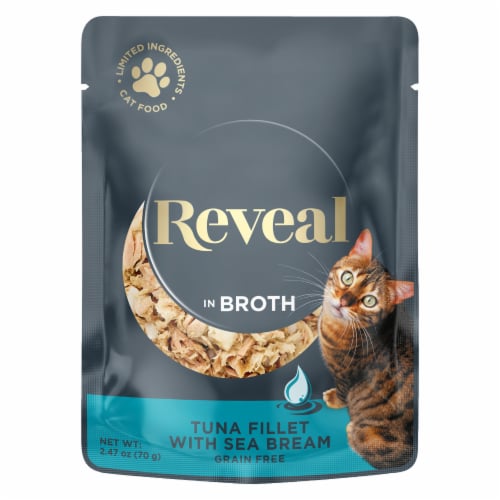 Reveal Tuna Fillet with Sea Brim Wet Cat Food Perspective: front