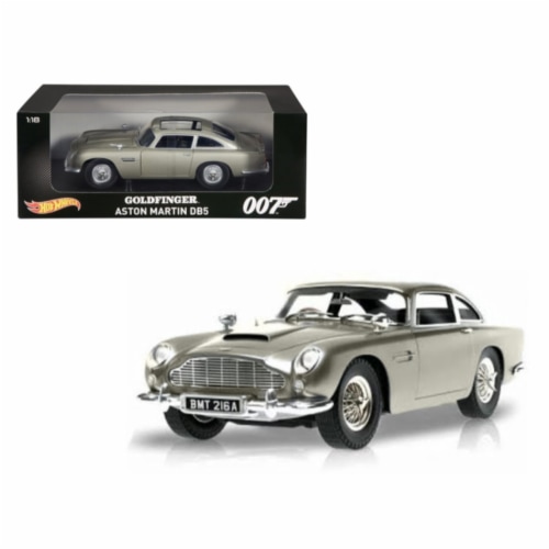 James bond diecast cars 1 18 deals