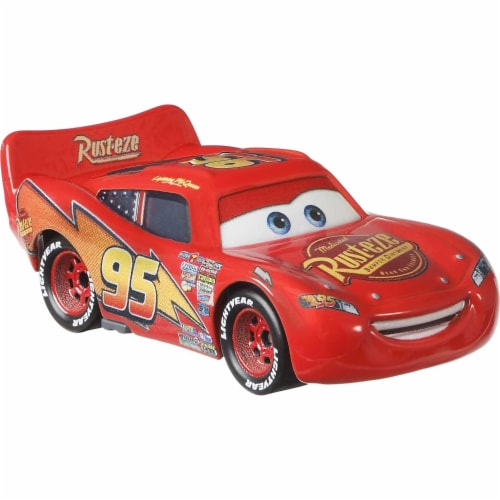 Lightning McQueen, Characters