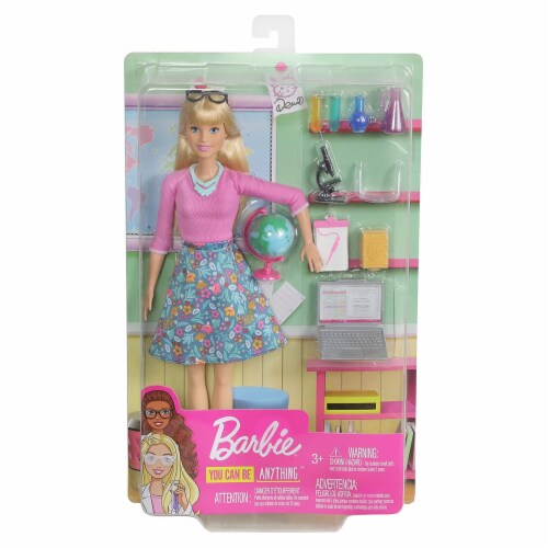 Barbie GBK10 Dream Closet Fashion Wardrobe with Barbie Doll and