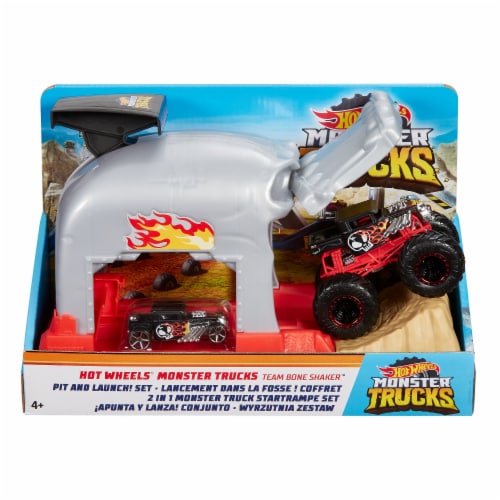 mattel monster trucks epic loop challenge