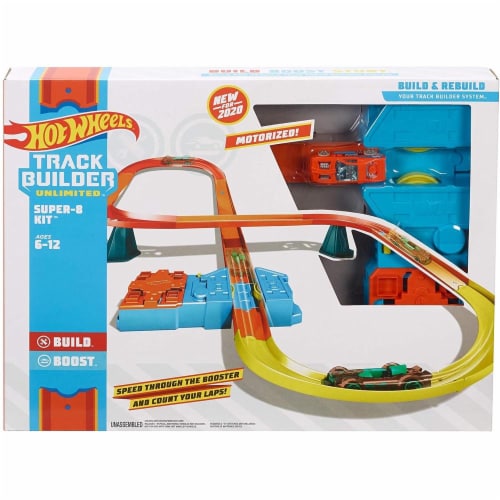 Hot Wheels Track Builder Unlimited Super-8 Kit with a 1:64 scale