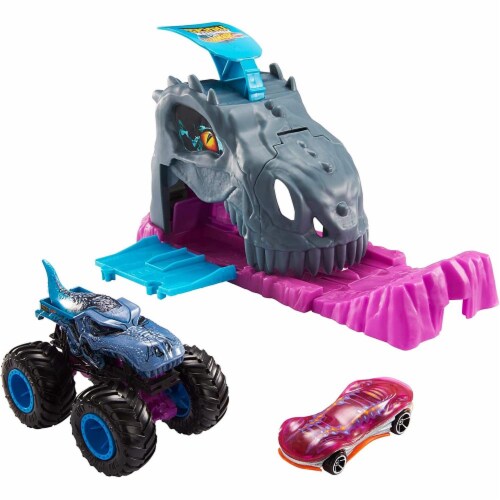 Hot Wheels Monster Truck Epic Loop Challenge Play Set with Truck and car, 1  - Kroger