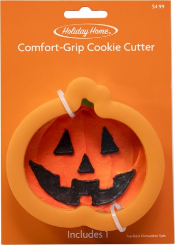 Holiday Home Pumpkin Cookie Cutter Perspective: front