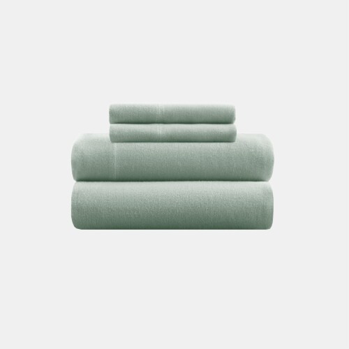 HD Designs Solid Green Flannel Sheet Set Perspective: front
