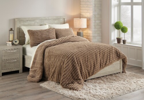 HD Designs Fur Comforter Set - Tan Perspective: front