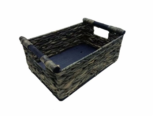 HD Designs Medium Water Hyacinth Basket Perspective: front