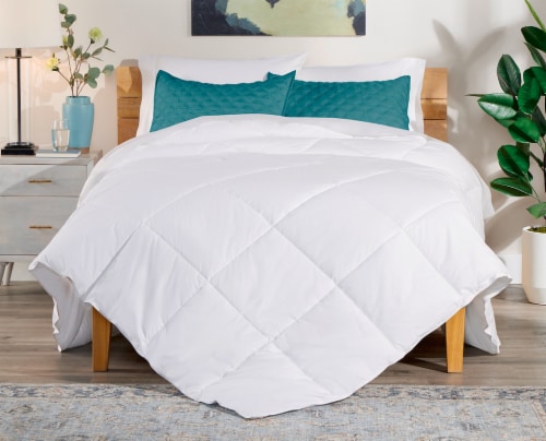 HD Designs Down Comforter - Light Perspective: front