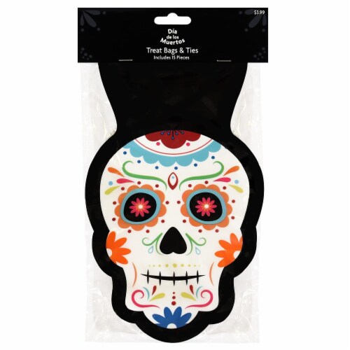 Holiday Home Day Of The Dead Skull Shaped Treat Bags Perspective: front