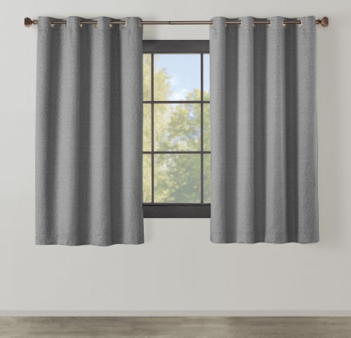 Modavari Palma 52x63 Single Blackout Window Perspective: front
