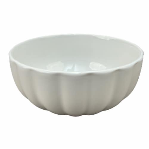 Dash of That Scallop Cereal Bowl Perspective: front