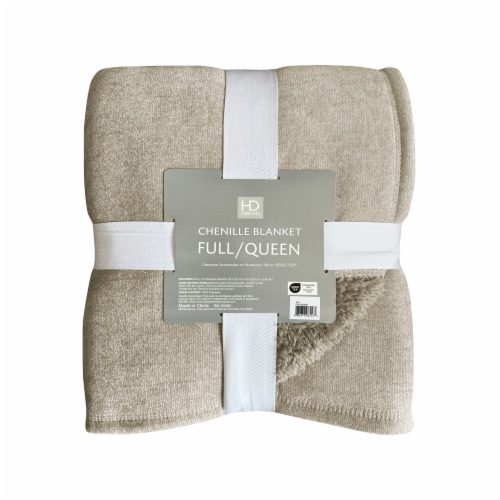 HD Designs Chenille Sherpa Blanket - Tan Perspective: front