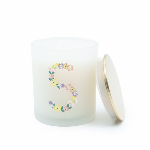 Holiday Home 8 Ounce Monogram Candle S Perspective: front