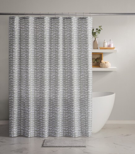 HD Designs Shower Curtain and Rug Set - Vine Perspective: front