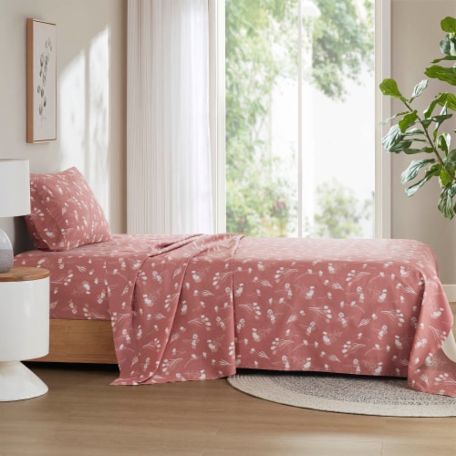 HD Designs® Floral Sheet Set Perspective: front