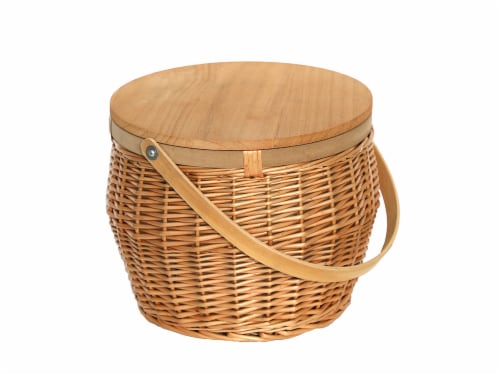 HD Designs Round Willow Picnic Basket Perspective: front
