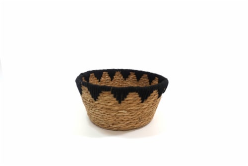 HD Designs Medium Round Rush/Fabric Rope Basket Perspective: front