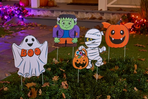 Holiday Home Halloween Yard Sign Variety Pack Perspective: front