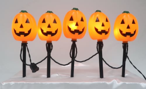 Holiday Home Pathway Marker Pumpkin Perspective: front