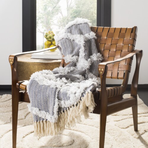 Safavieh Luella Throw - Blue Perspective: front
