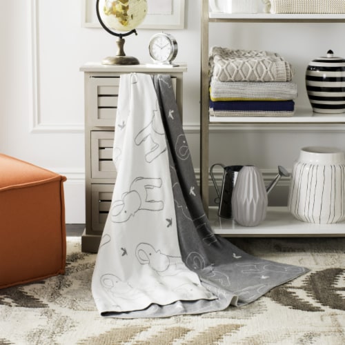 Safavieh Ella Knit Throw - Grey Perspective: front