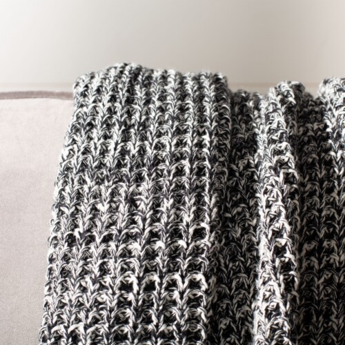 Safavieh Tensley Throw - Black Perspective: front