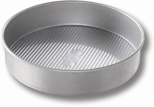 USA Pan Round Cake Pan Perspective: front