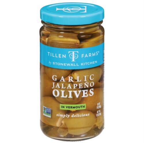 Tillen Farms® Garlic Jalapeno Olives in Vermouth Perspective: front