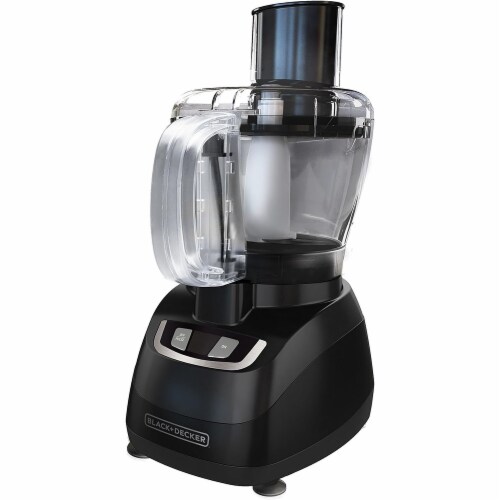 BLACK+DECKER FP1600B 8-Cup Food Processor with Stainless Steel Blade Black Perspective: front