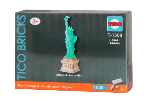 micro building blocks statue of liberty