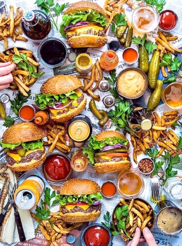 CRA-Z-ART Dennis the Prescott Burger Party Puzzle Perspective: front