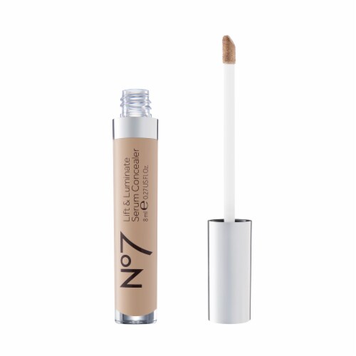 No7 Lift & Luminate Light/Medium Serum Concealer Perspective: front