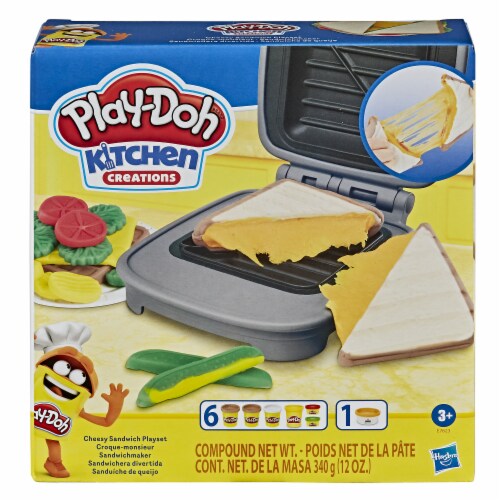 Play-Doh Kitchen Creations Cheesy Sandwich Modeling Compound Playset Perspective: front
