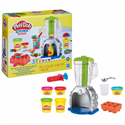 Play-Doh Swirlin' Smoothies Blender Playset Perspective: front